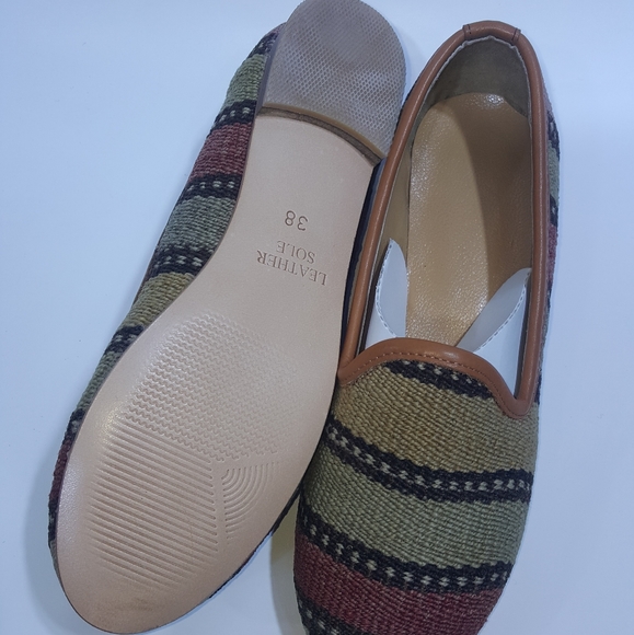 Handmade kilim Flats - Picture 6 of 7